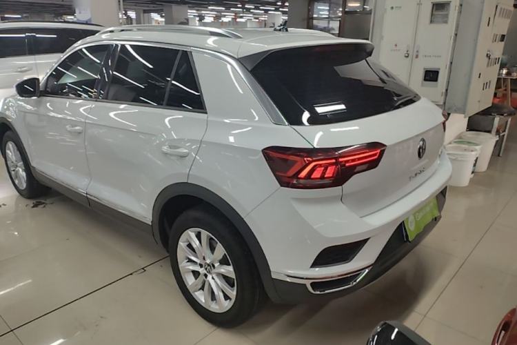 Volkswagen T-ROC 2022 — 4