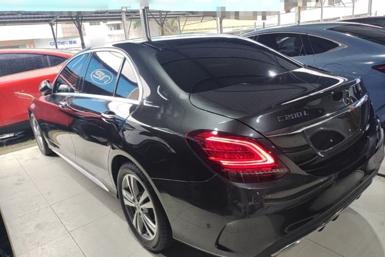 Mercedes-Benz C 200 L 2020 — 4