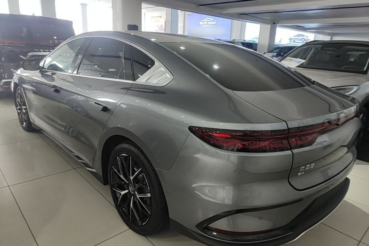 BYD Han 2022 — 4
