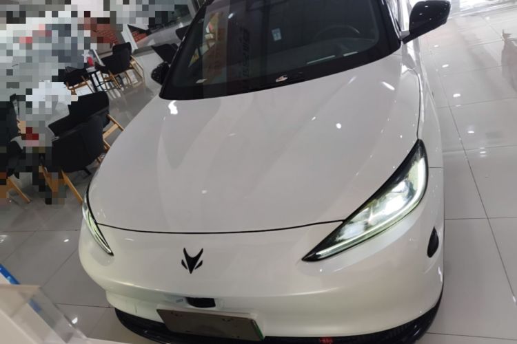Arcfox Alpha S 2022 — 2