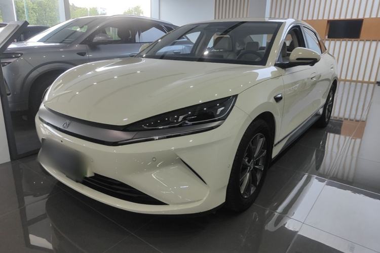 BYD Qin L 2025 — фото 1