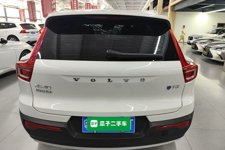 Volvo XC40 2021 — 5