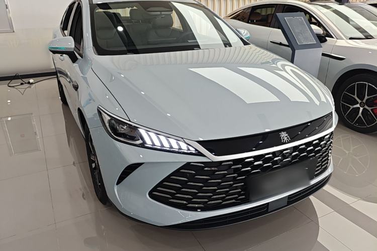BYD Qin PLUS 2026 — 3