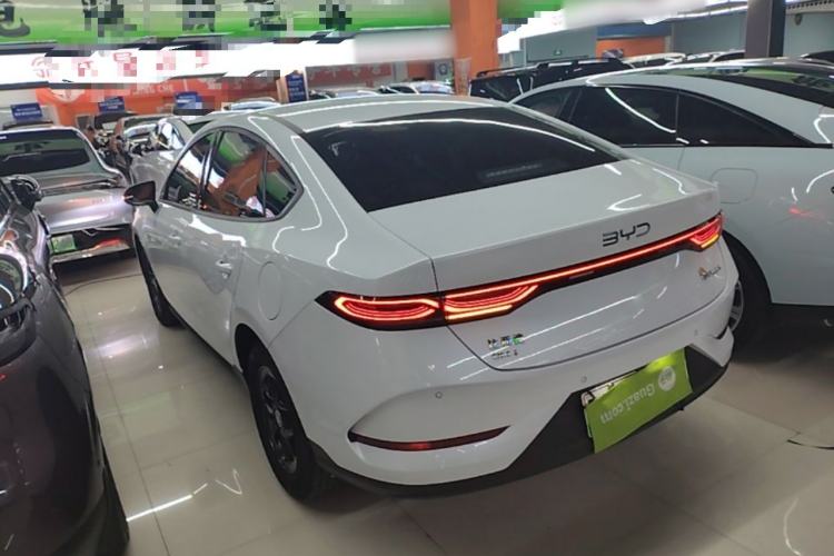 BYD Qin PLUS 2025 — фото 4