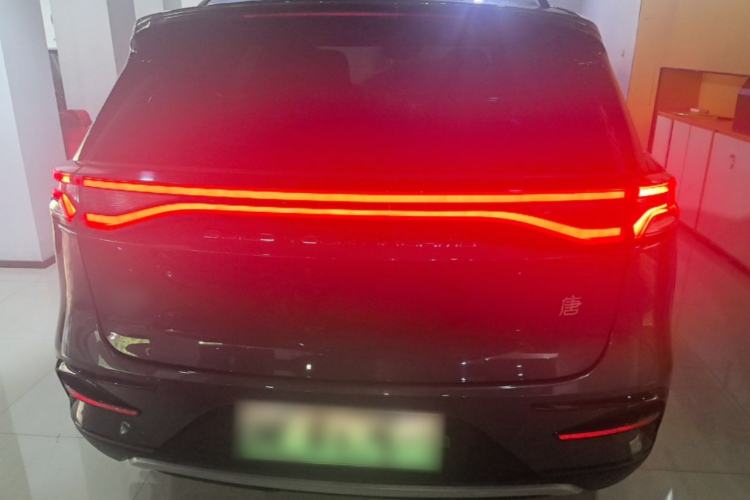 BYD Tang 2021 — 5