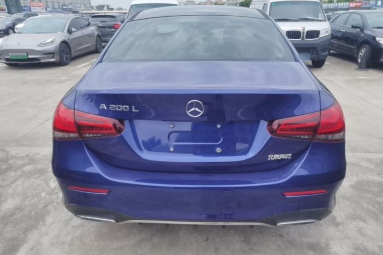 Mercedes-Benz A 180 L 2020 — 5