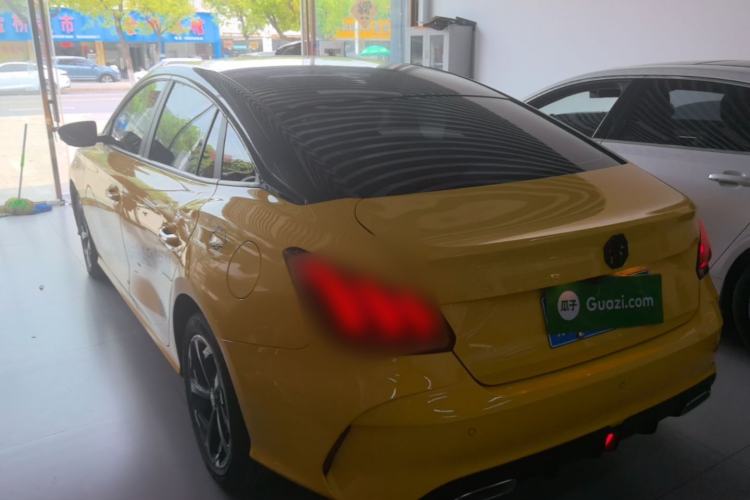 MG MG5 2022 — 4
