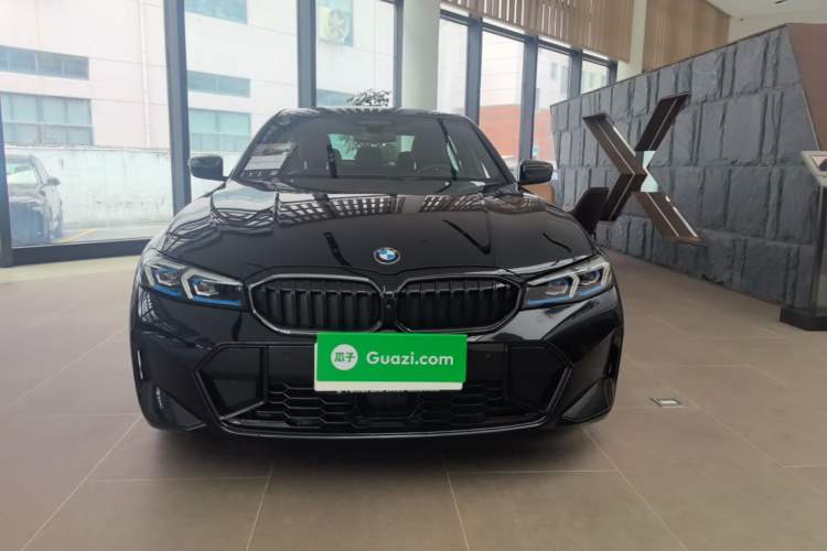BMW 330Li 2025 — 2