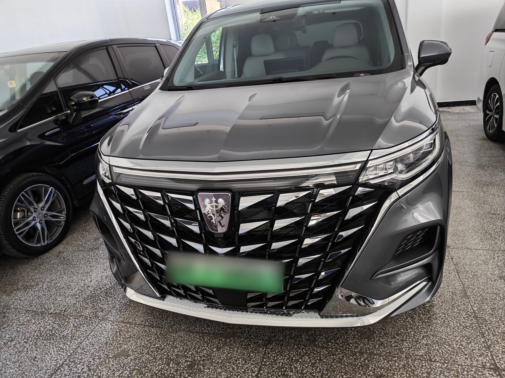 Roewe imax8 new energy 2025 — фото 2
