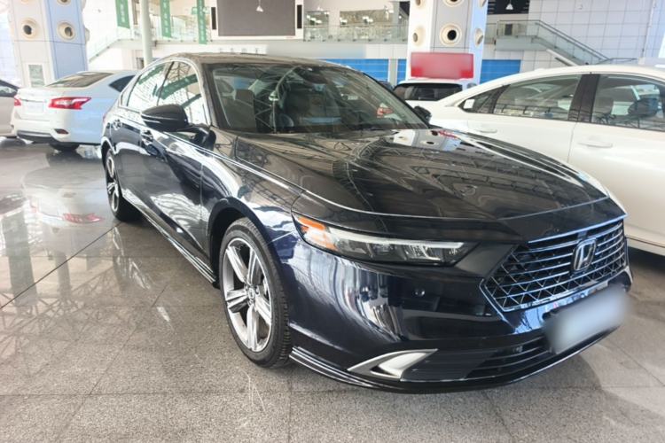 Honda Accord 2023 — 3