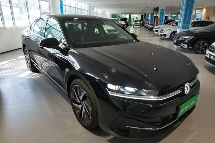 Volkswagen Magotan 2024 — 3