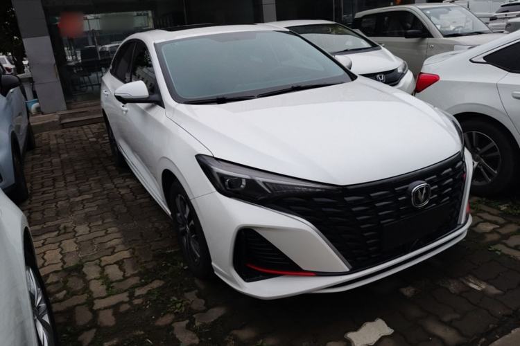 ChangAn Eado 2022 — 3