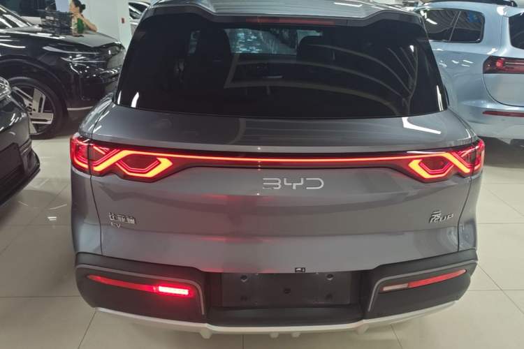 BYD Yuan UP 2024 — 5