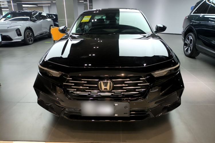 Honda Accord 2025 — фото 2