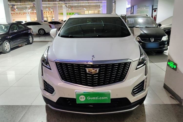 Cadillac XT5 2021 — фото 2