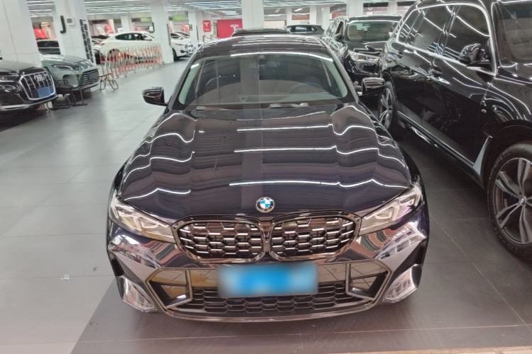 BMW 325Li 2024 — 2