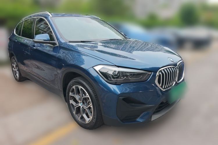 BMW X1 2021 — фото 3