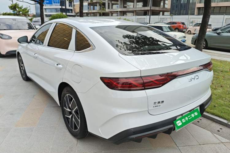 BYD Qin L 2024 — 4