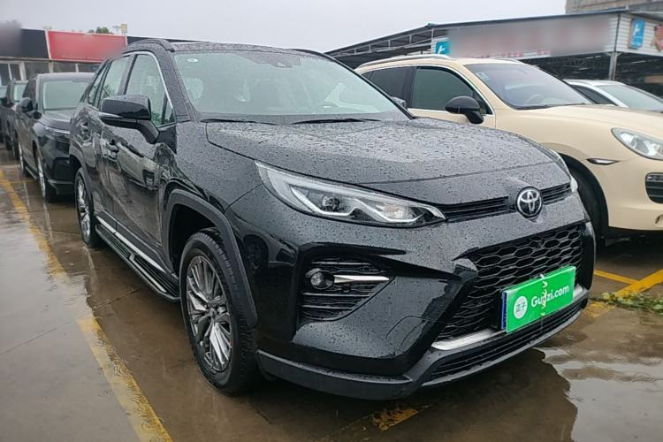 Toyota RAV4 2023 — 3