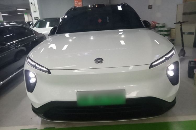 NIO ES6 2024 — 2