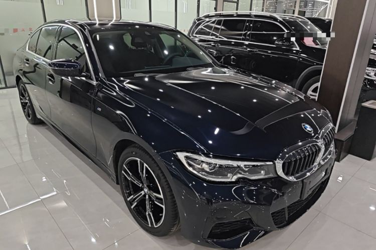 BMW 325i 2022 — фото 3