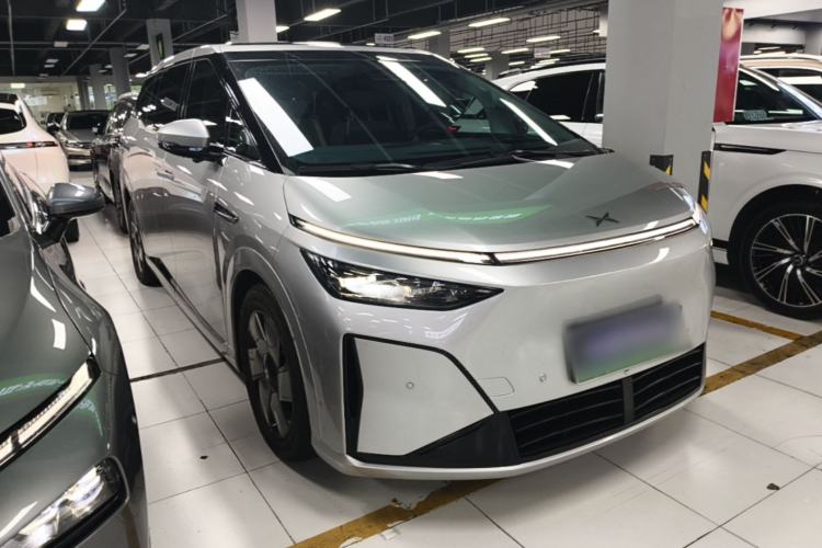 XPeng X9 2026 — 3