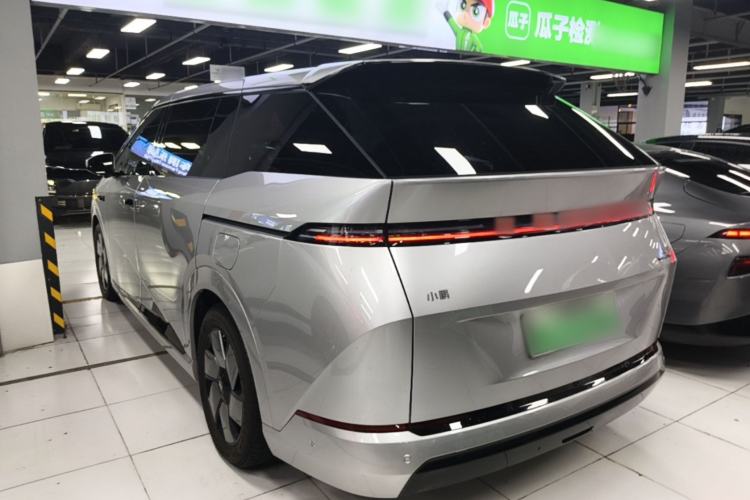 XPeng X9 2026 — 4