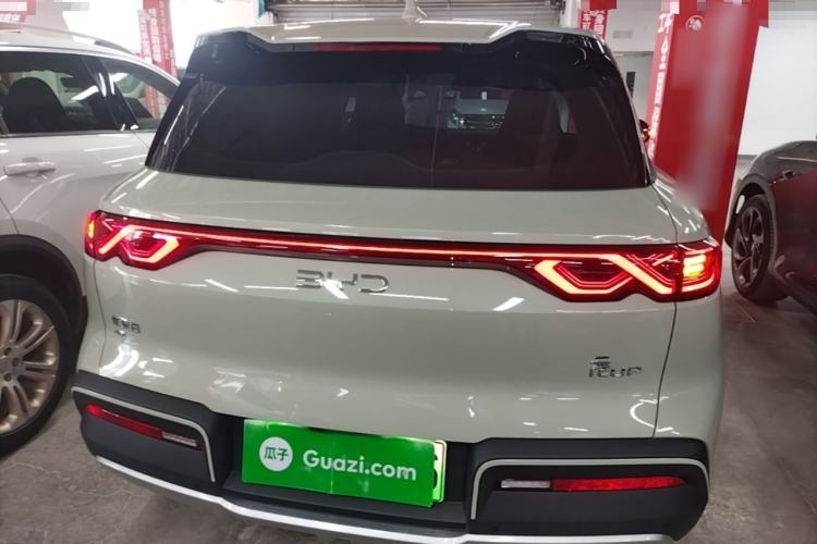 BYD Yuan UP 2025 — 5