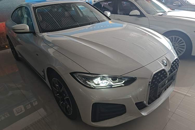 BMW 425i 2022 — фото 3