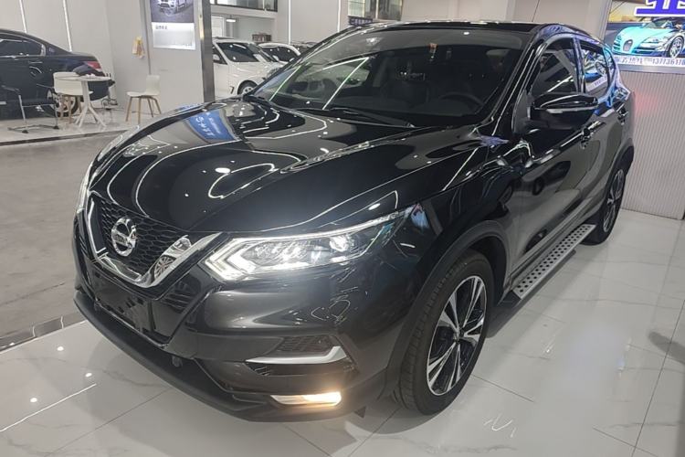 Nissan Qashqai 2021 — фото 1