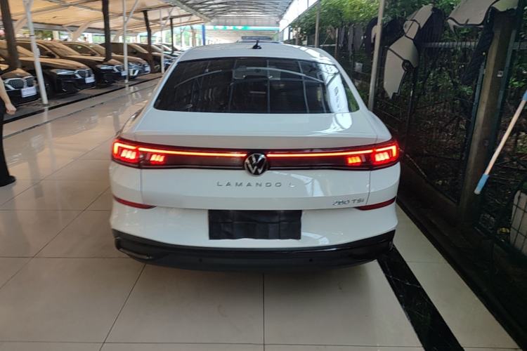 Volkswagen Lamando 2023 — 5