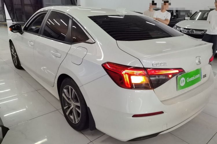 Honda Civic 2022 — 4
