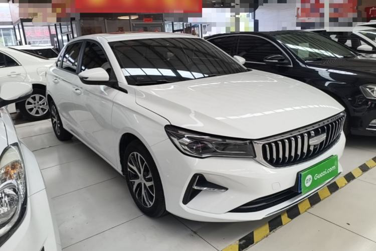 Geely Emgrand 2025 — 3