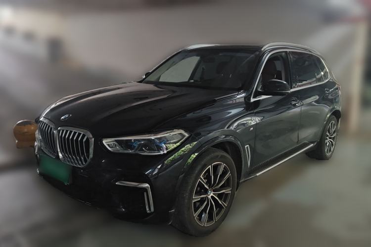 BMW X5 2022 — фото 1