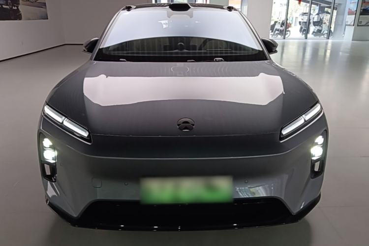 NIO ET5T 2025 — 2