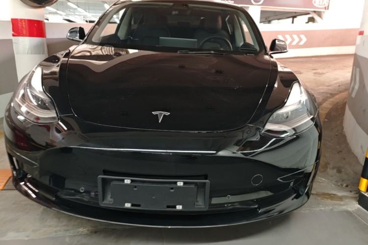 Tesla Model 3 2021 — 2