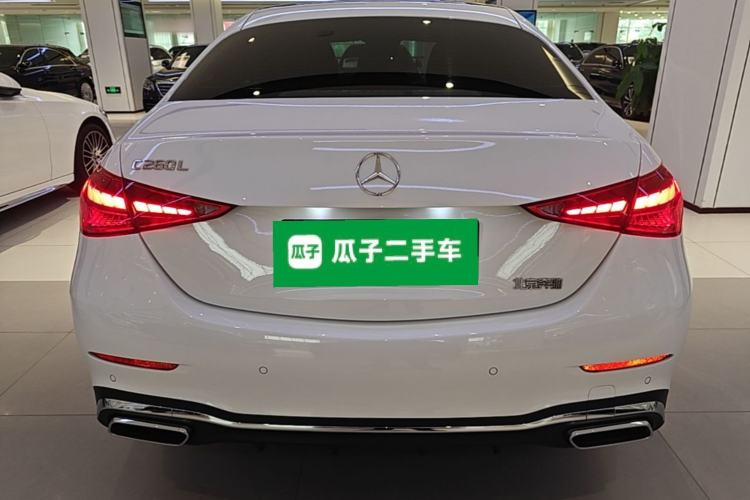 Mercedes-Benz C 260 L 2025 — 5