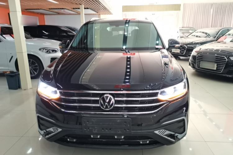 Volkswagen Tiguan L 2022 — фото 2