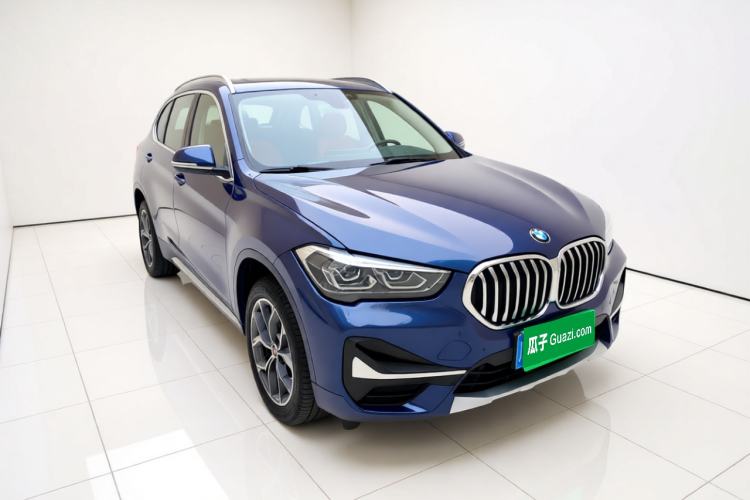 BMW X1 2020 — фото 3