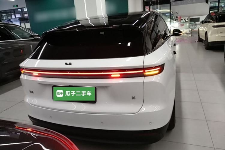 Li Auto i6 2025 — 5