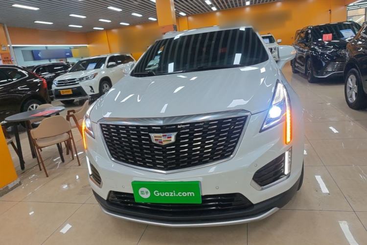 Cadillac XT5 2022 — фото 2