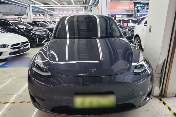Tesla Model Y 2022 — фото 2