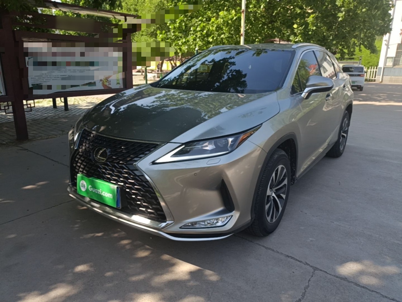 Lexus rx 2020 — фото 1