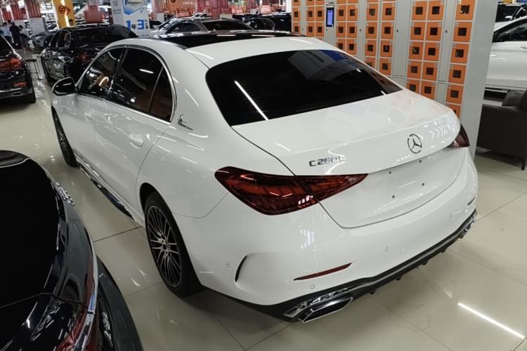 Mercedes-Benz C 260 L 2022 — фото 4