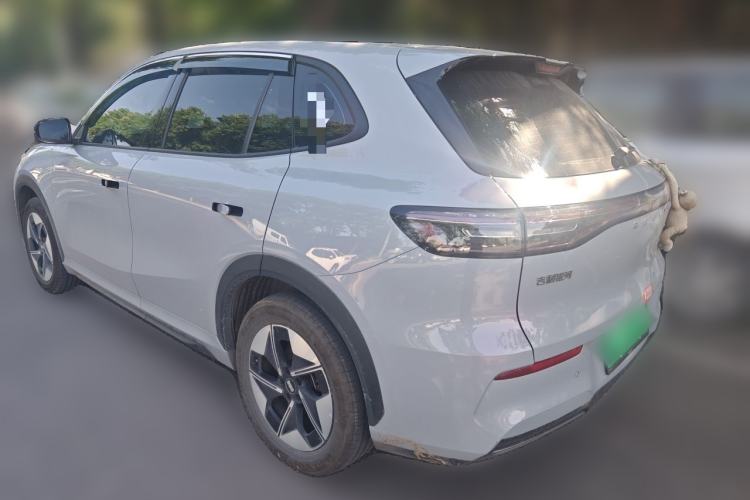 Geely Galaxy E5 2026 — 4