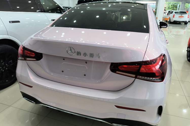 Mercedes-Benz A 200 L 2021 — 5