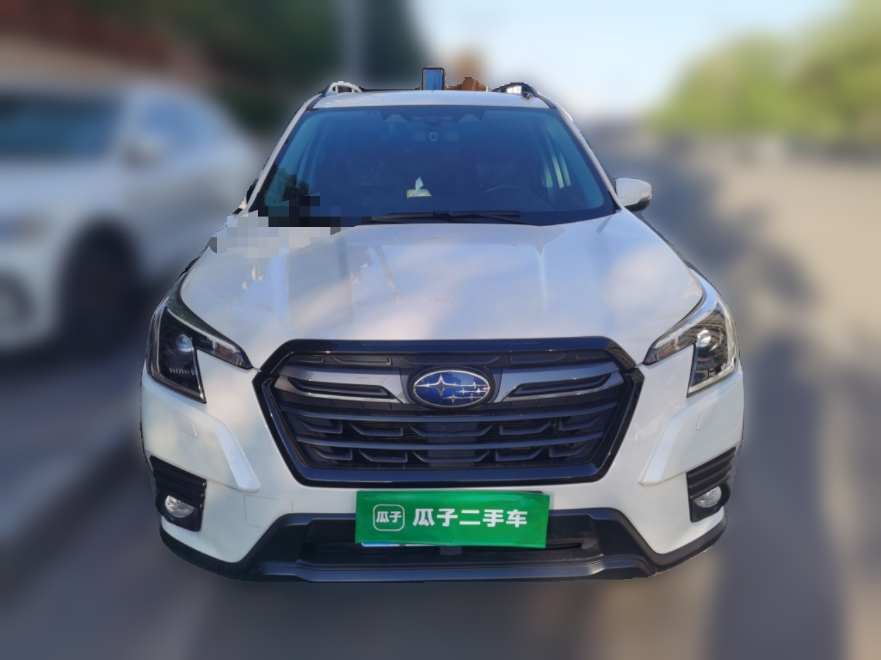 Subaru Forester 2022 — фото 2