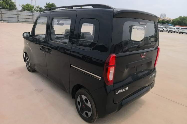 Wuling Zhiguang New Energy 2025 — 4