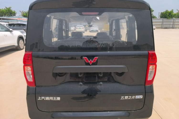 Wuling Zhiguang New Energy 2025 — 5