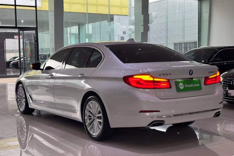 BMW 525Li 2020 — фото 4